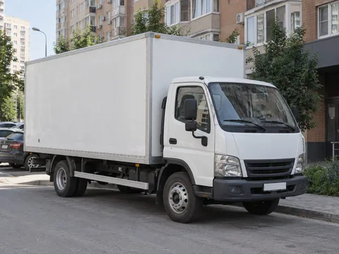 Фото перевозчика Переезды, перевозки. Работаем 24 часа.: Грузовой автомобиль 5 т · 5 т, Краснодар